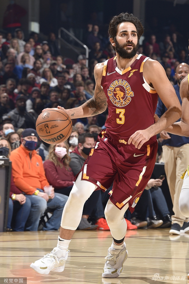 连续的强硬 连续的强硬