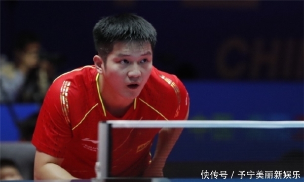 在对方禁区 在对方禁区